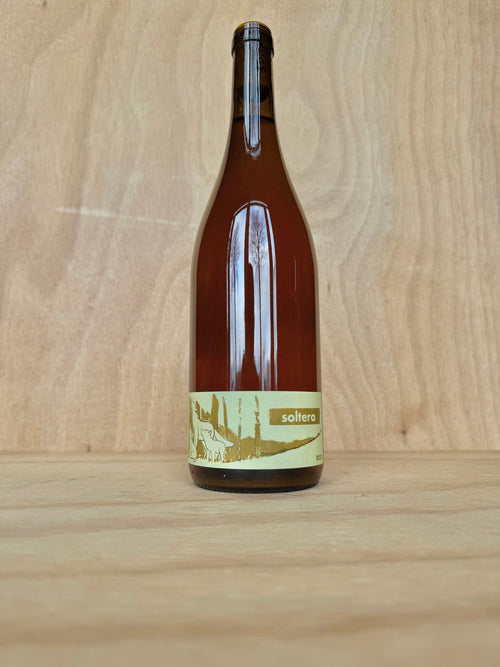 La Forastera - Soltera 2023